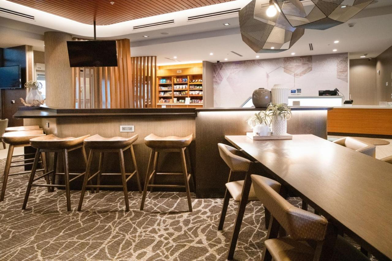 Springhill Suites By Marriott كينوشا المظهر الخارجي الصورة